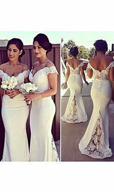 Trumpet/Sirène Épaule dégagée Sans manches Satin Robe Trumpet/Sirène Épaule dégagée Sans manches Satin Robe