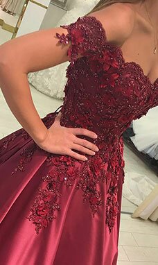 A-line Épaule dégagée Balayage / pinceau train Satin Robe A-line Épaule dégagée Balayage / pinceau train Satin Robe