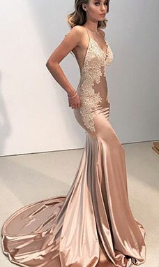 Sirène Spaghetti Avec bretelles Balayage / pinceau train Satin Robe Sirène Spaghetti Avec bretelles Balayage / pinceau train Satin Robe